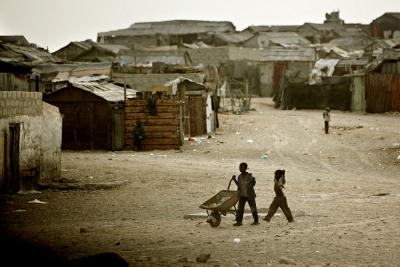 Col&oacute;quio internacional: Di&aacute;sporas internas de &Aacute;frica