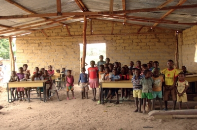 Educa&ccedil;&atilde;o no contexto da a&ccedil;&atilde;o humanit&aacute;ria: situa&ccedil;&atilde;o presente e desafios do futuro