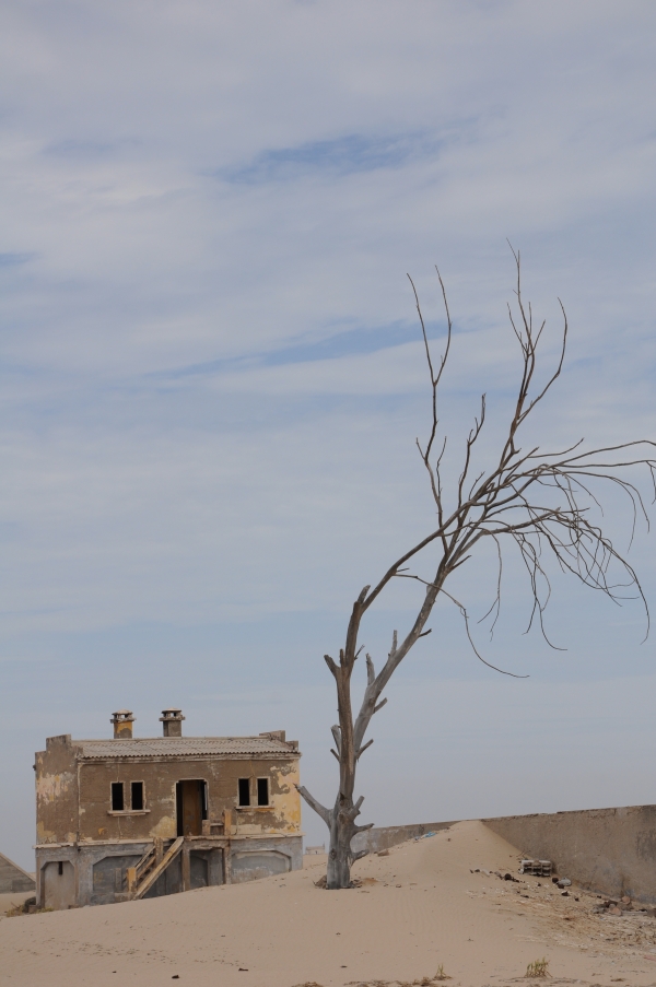 3rd Conference CEAUP 2023-2024: Unnarratizing China-Angola relations: visual memory, mediating bodies, and bilateral infrastructures of feeling